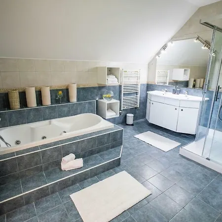 House Of Adventure - The Base To Explore Slovenia Laze v Tuhinju